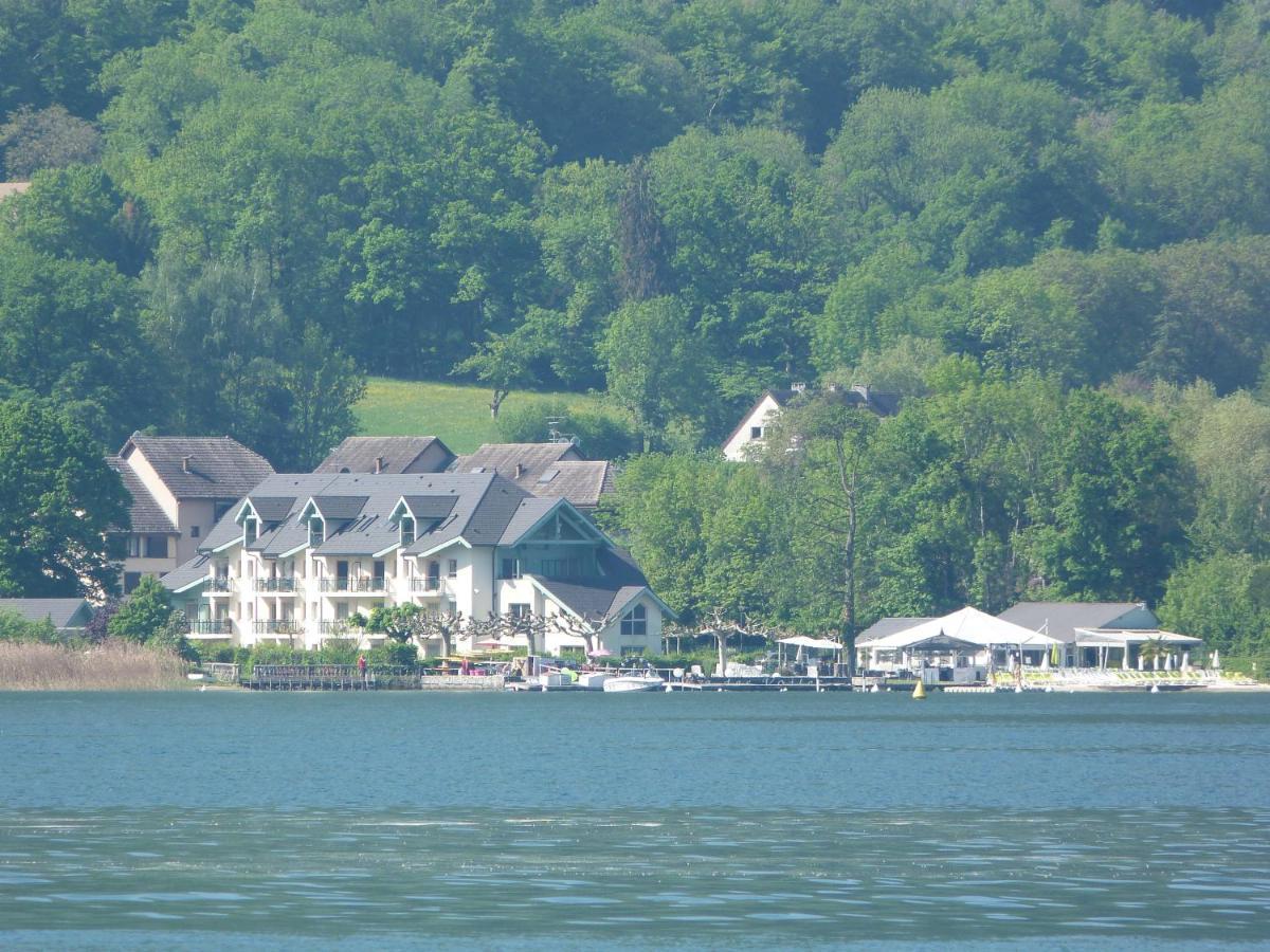 Au Bord Du Lac D'Annecy, Logement Type Loft, Dans Residence Avec Plage Et Ponton Privee Duingt Luaran gambar