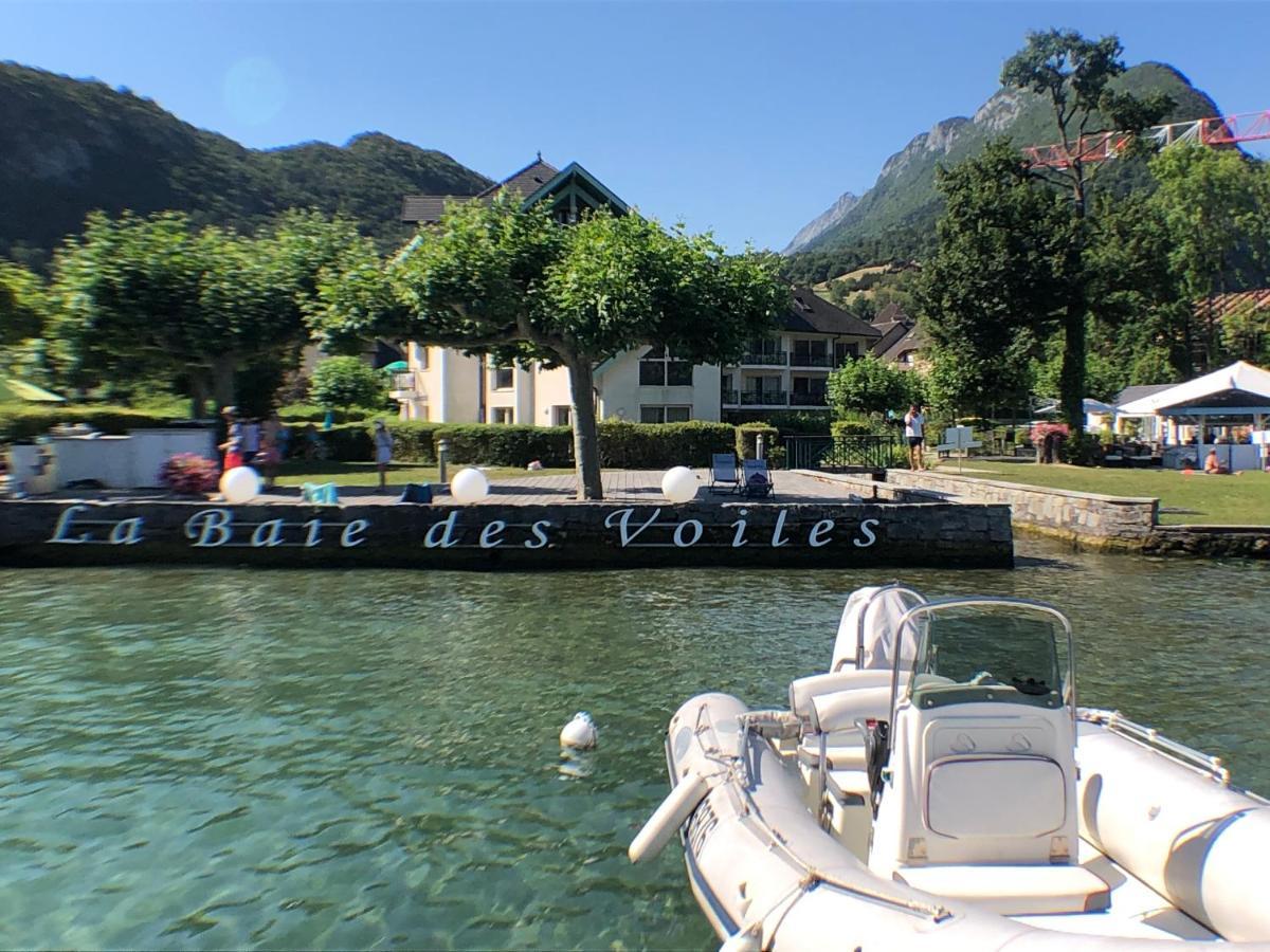 Au Bord Du Lac D'Annecy, Logement Type Loft, Dans Residence Avec Plage Et Ponton Privee Duingt Luaran gambar